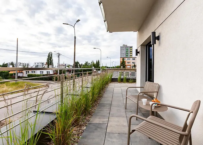 Coastal Escape By Bookinghost