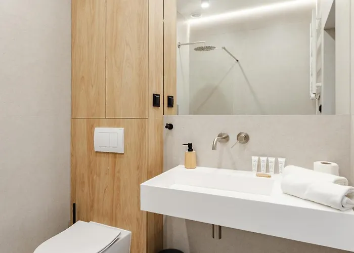 Apartment Coastal Escape By Bookinghost Gdansk