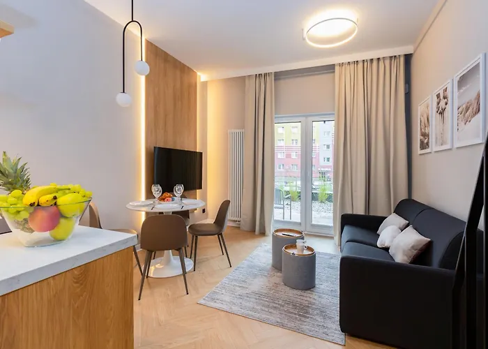 Apartment Coastal Escape By Bookinghost