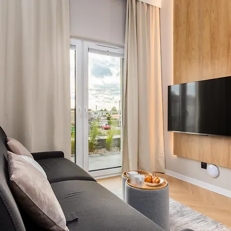Glow Apartments - Apartamenty Baltic Plaza Stogi Apartmán