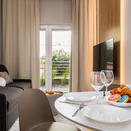 Glow Apartments - Apartamenty Baltic Plaza Stogi