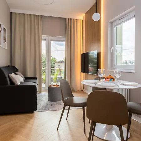 Apartament Coastal Escape By Bookinghost