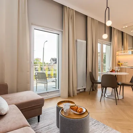 Glow Apartments - Apartamenty Baltic Plaza Stogi