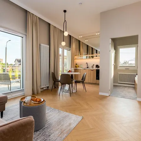 Glow Apartments - Apartamenty Baltic Plaza Stogi *