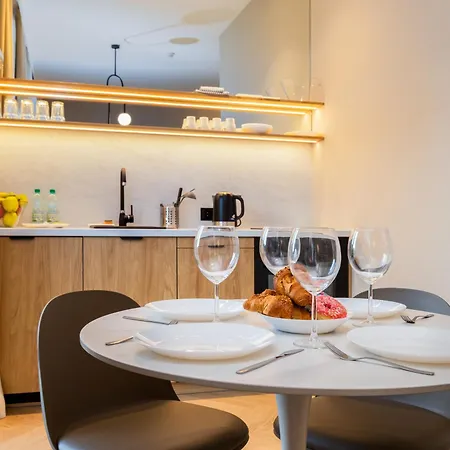 Glow Apartments - Apartamenty Baltic Plaza Stogi Apartmán