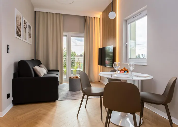 Apartment Coastal Escape By Bookinghost